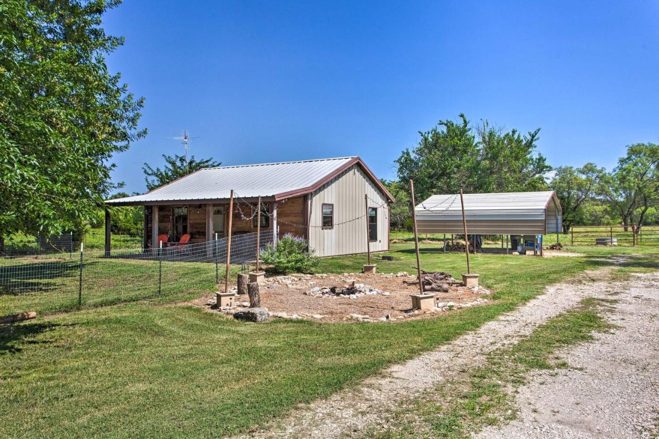 Texas Cabin On 130 Acres Walk To Lake Ray Roberts Collinsville Exterior foto